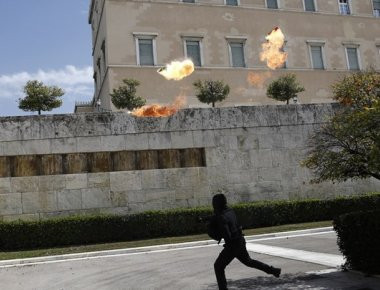 Ένταση και επεισόδια στο μαθητικό συλλαλητήριο (φωτό)